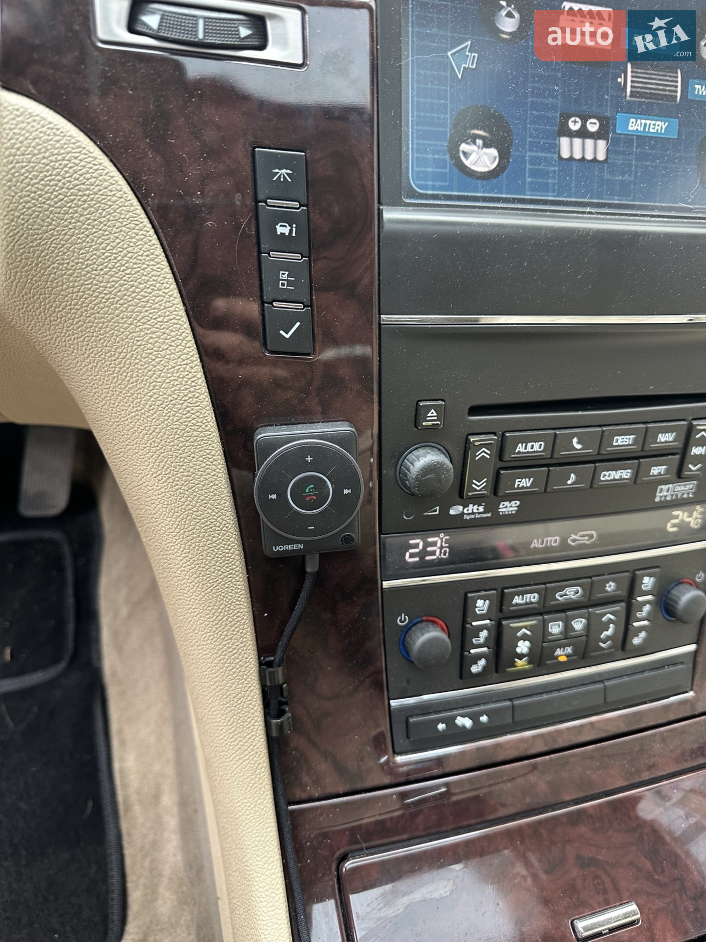 2011 Cadillac Escalade - мініатюра 30