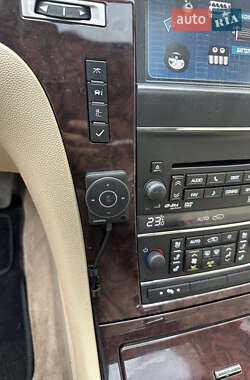 Внедорожник / Кроссовер Cadillac Escalade 2011 в 
