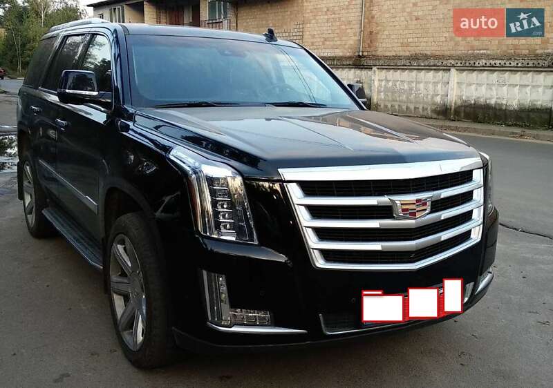 Позашляховик / Кросовер Cadillac Escalade 2017 в Києві
