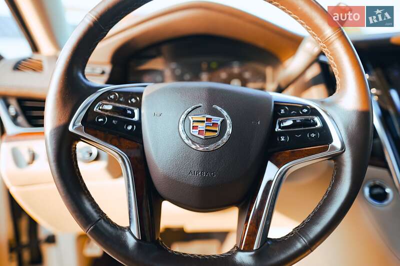 Внедорожник / Кроссовер Cadillac Escalade 2014 в Ужгороде фото 28 Внедорожник / Кроссовер Cadillac Escalade 2014 в Ужгороде