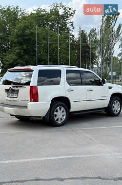 Внедорожник / Кроссовер Cadillac Escalade 2007 в 