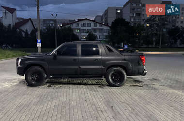 Пікап Cadillac Escalade 2002 в Івано-Франківську