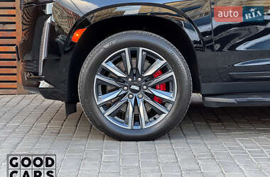 Внедорожник / Кроссовер Cadillac Escalade 2021 в 