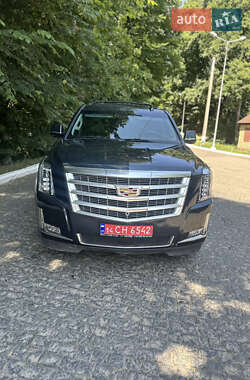 Внедорожник / Кроссовер Cadillac Escalade 2018 в 