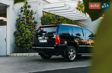 Внедорожник / Кроссовер Cadillac Escalade 2007 в 