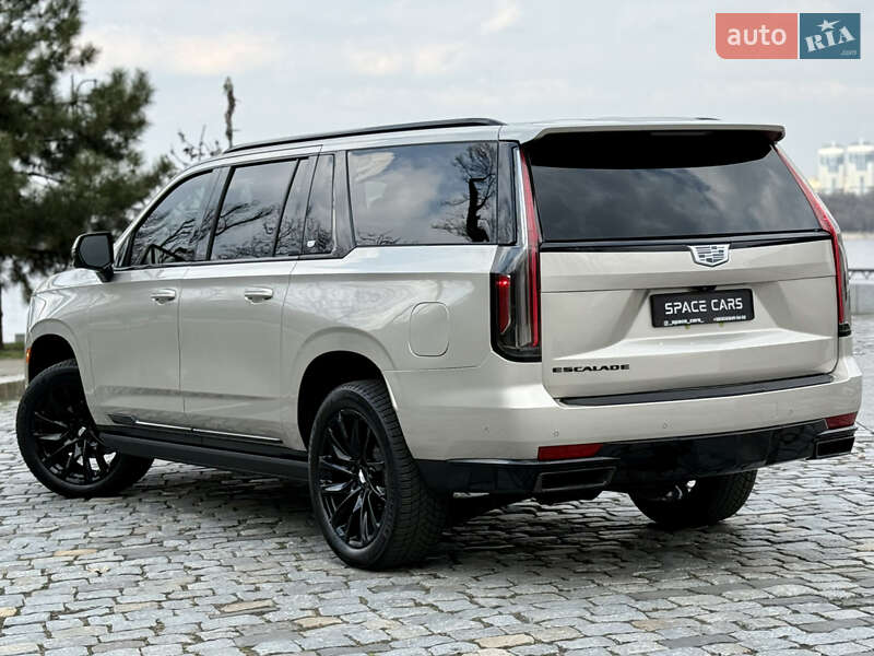 Внедорожник / Кроссовер Cadillac Escalade 2020 в Киеве