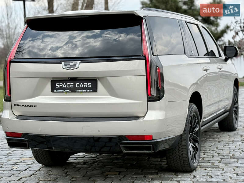 Внедорожник / Кроссовер Cadillac Escalade 2020 в Киеве