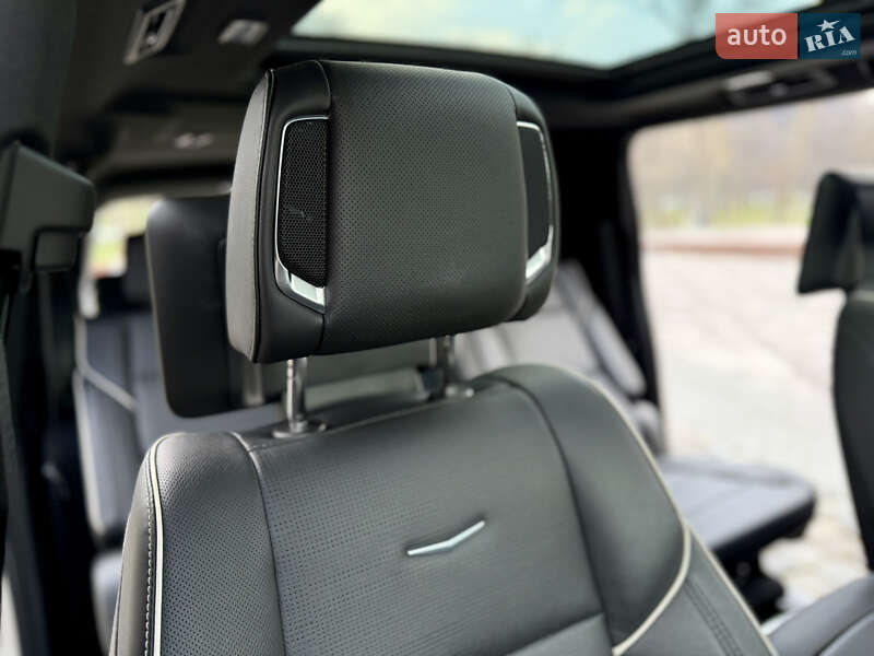 Внедорожник / Кроссовер Cadillac Escalade 2020 в Киеве