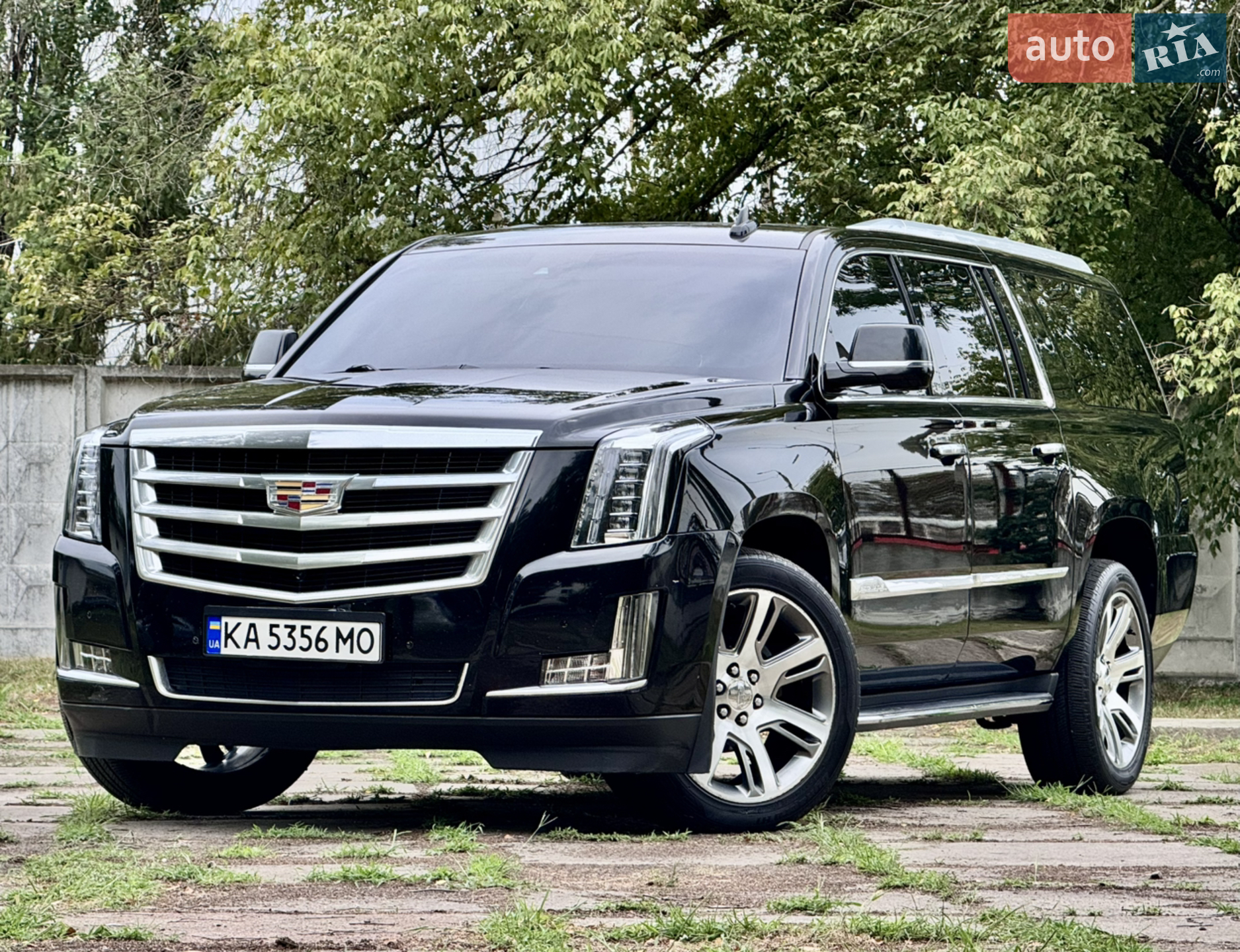 2016 Cadillac Escalade - мініатюра 3