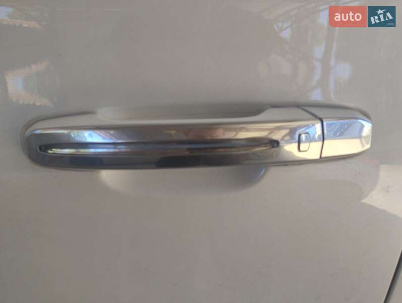 Позашляховик / Кросовер Cadillac Escalade 2016 в Чернігові фото 48 Позашляховик / Кросовер Cadillac Escalade 2016 в Чернігові