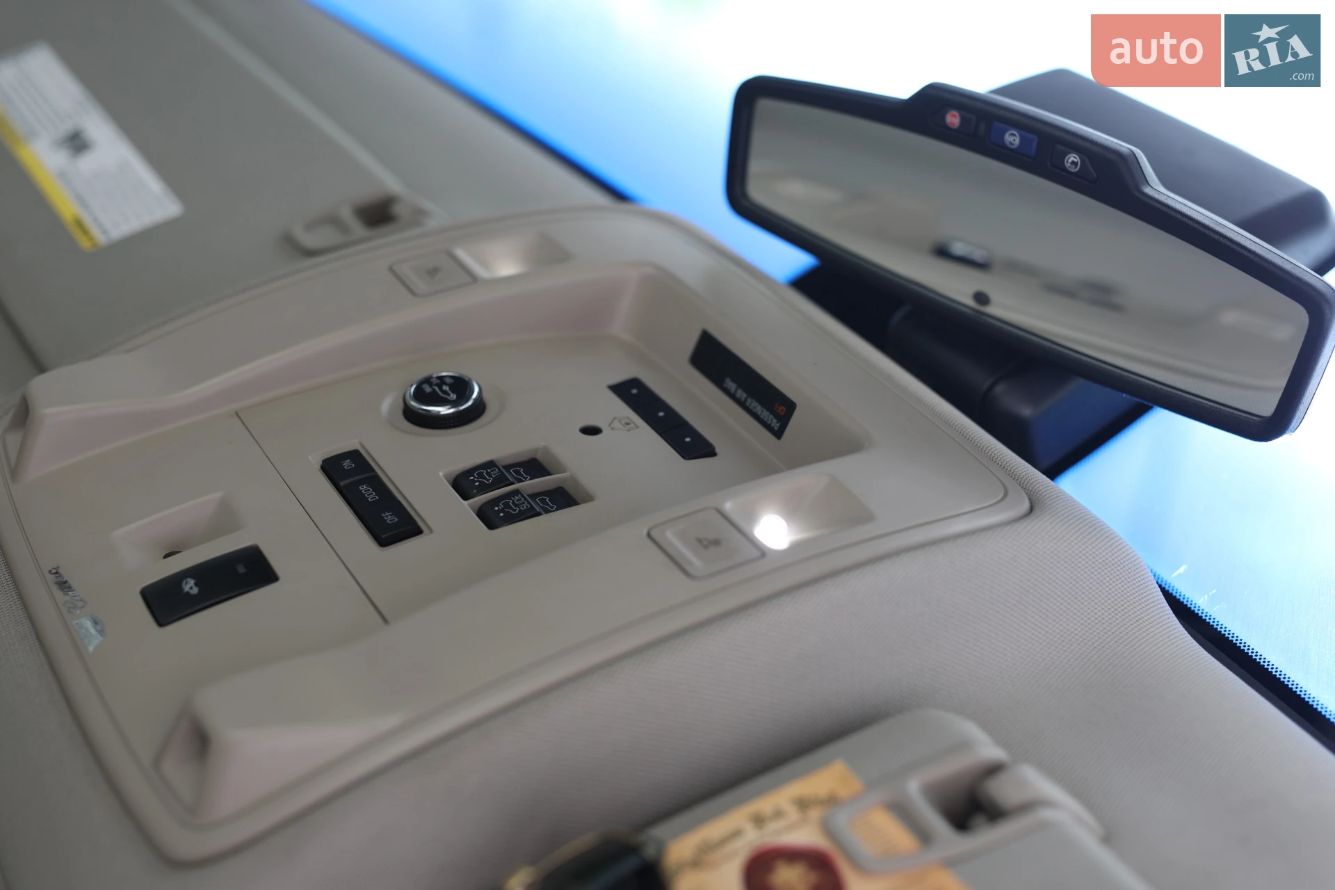 2014 Cadillac Escalade - мініатюра 20
