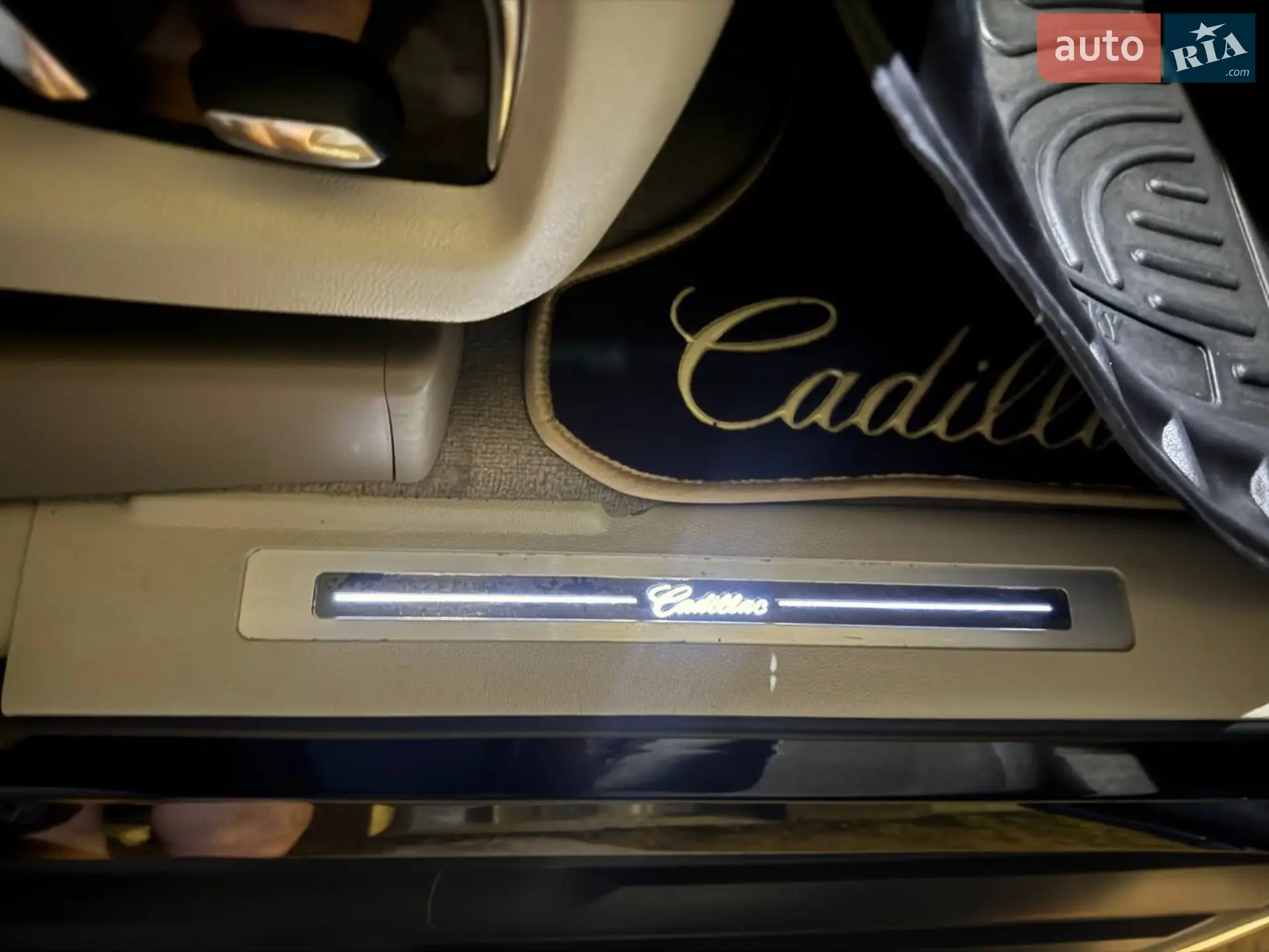 2014 Cadillac Escalade - мініатюра 48