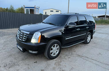 Внедорожник / Кроссовер Cadillac Escalade 2006 в 