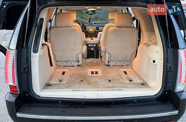 Внедорожник / Кроссовер Cadillac Escalade 2006 в 