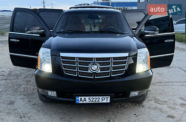 Внедорожник / Кроссовер Cadillac Escalade 2006 в 