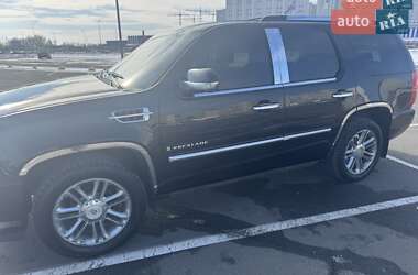 Лимузин Cadillac Escalade 2008 в 