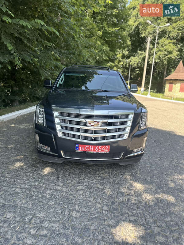 Позашляховик / Кросовер Cadillac Escalade 2018 в Чернівцях фото 4 Позашляховик / Кросовер Cadillac Escalade 2018 в Чернівцях