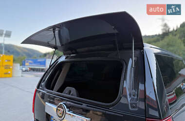 Внедорожник / Кроссовер Cadillac Escalade 2013 в 