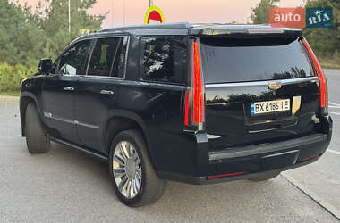Внедорожник / Кроссовер Cadillac Escalade 2016 в 