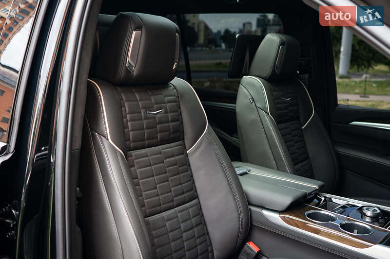 Внедорожник / Кроссовер Cadillac Escalade 2025 в Киеве