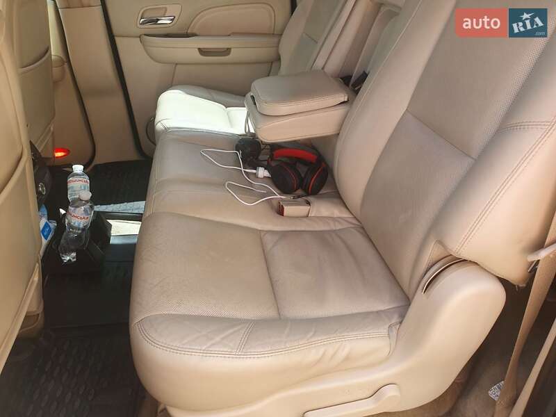 Внедорожник / Кроссовер Cadillac Escalade 2007 в Черкассах