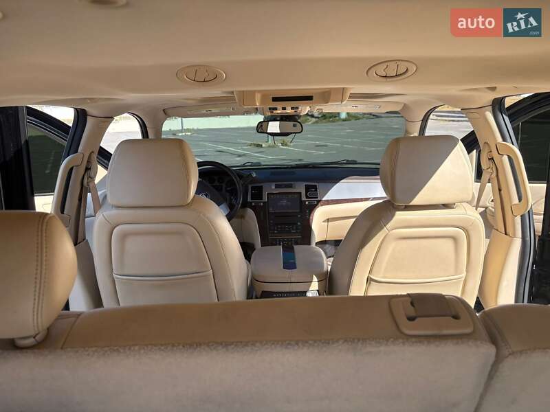 Внедорожник / Кроссовер Cadillac Escalade 2008 в Киеве фото 13 Внедорожник / Кроссовер Cadillac Escalade 2008 в Киеве