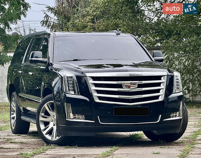 Внедорожник / Кроссовер Cadillac Escalade 2016 в Киеве