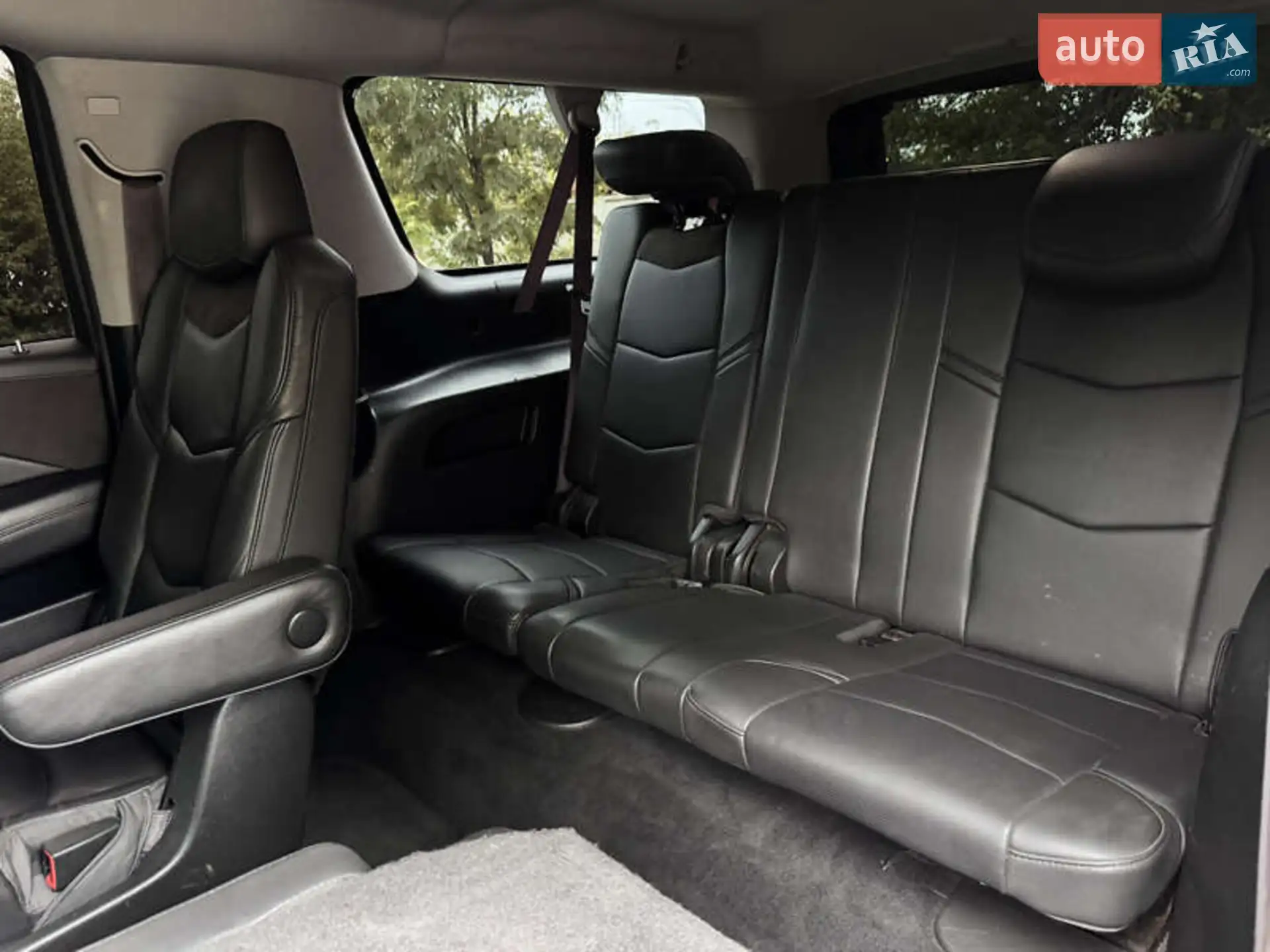 2016 Cadillac Escalade - мініатюра 27