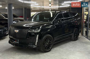 Внедорожник / Кроссовер Cadillac Escalade 2022 в 