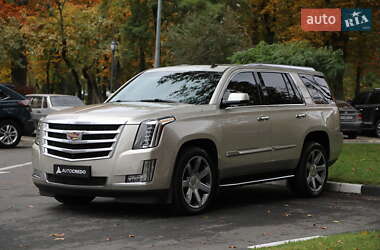 Внедорожник / Кроссовер Cadillac Escalade 2014 в Харькове