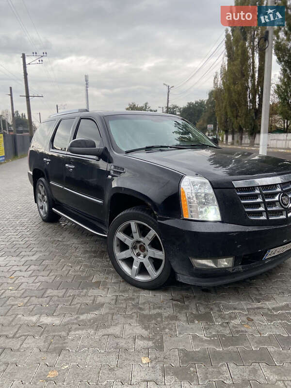 Внедорожник / Кроссовер Cadillac Escalade 2007 в Киеве