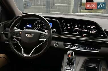 Позашляховик / Кросовер Cadillac Escalade 2021 в 