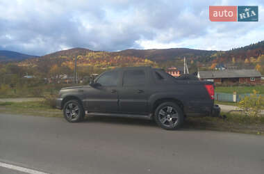 Пикап Cadillac Escalade 2002 в Ивано-Франковске