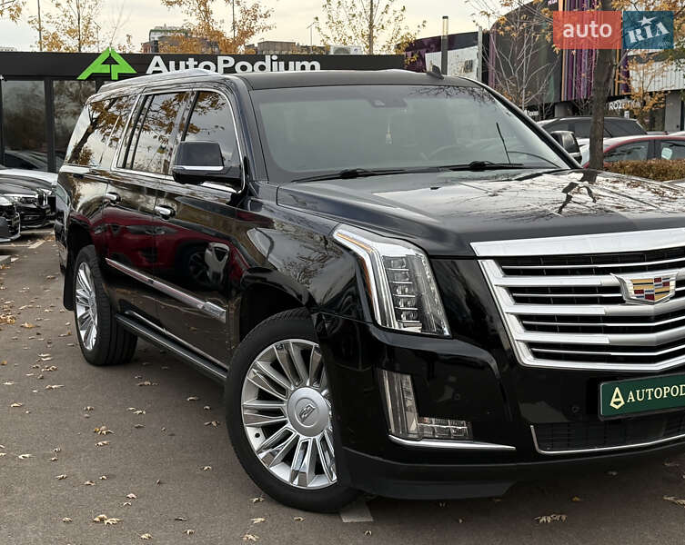 Внедорожник / Кроссовер Cadillac Escalade 2015 в Киеве