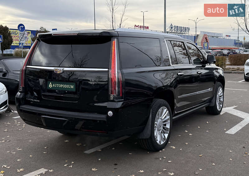 Внедорожник / Кроссовер Cadillac Escalade 2015 в Киеве