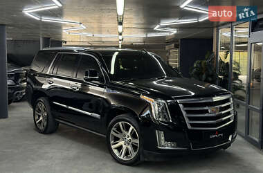 Внедорожник / Кроссовер Cadillac Escalade 2015 в Одессе