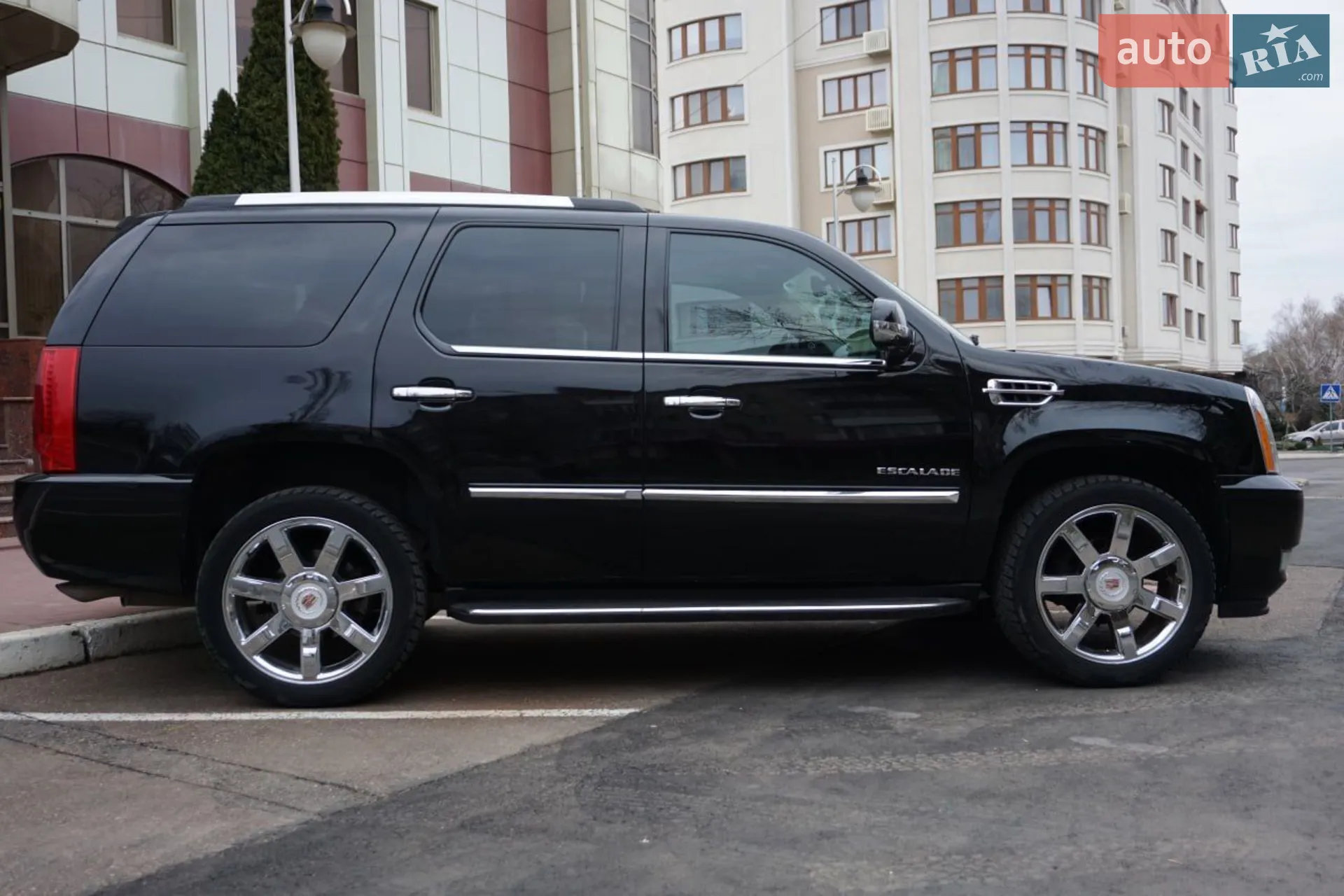 2013 Cadillac Escalade - мініатюра 8