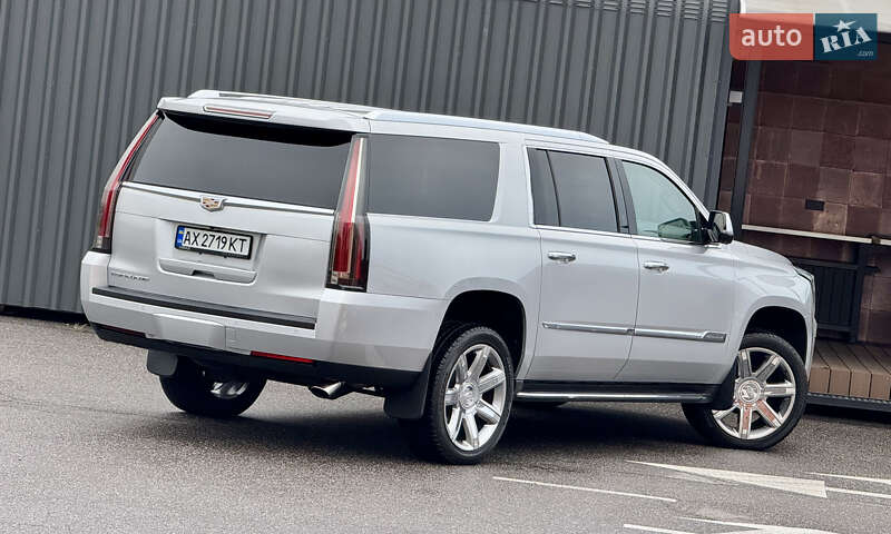Позашляховик / Кросовер Cadillac Escalade 2016 в Києві фото 11 Позашляховик / Кросовер Cadillac Escalade 2016 в Києві