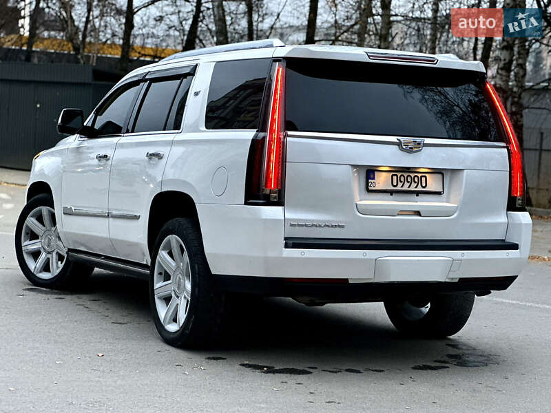 Позашляховик / Кросовер Cadillac Escalade 2016 в Тернополі фото 7 Позашляховик / Кросовер Cadillac Escalade 2016 в Тернополі