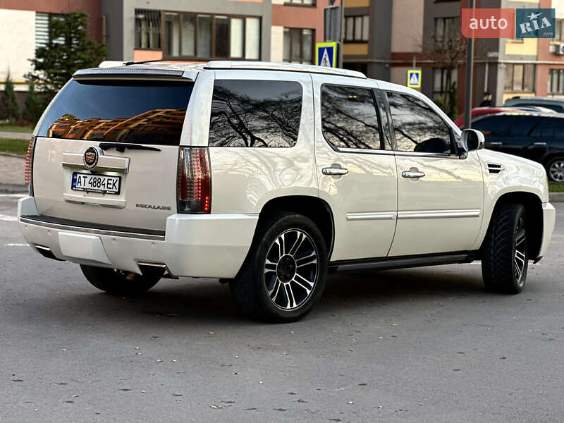 Позашляховик / Кросовер Cadillac Escalade 2013 в Тернополі фото 9 Позашляховик / Кросовер Cadillac Escalade 2013 в Тернополі