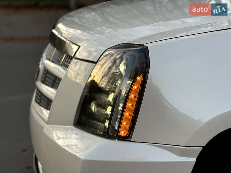 Позашляховик / Кросовер Cadillac Escalade 2013 в Тернополі фото 22 Позашляховик / Кросовер Cadillac Escalade 2013 в Тернополі