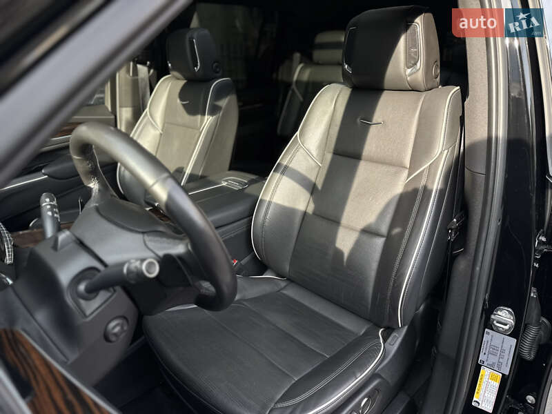 Позашляховик / Кросовер Cadillac Escalade 2023 в Києві фото 15 Позашляховик / Кросовер Cadillac Escalade 2023 в Києві