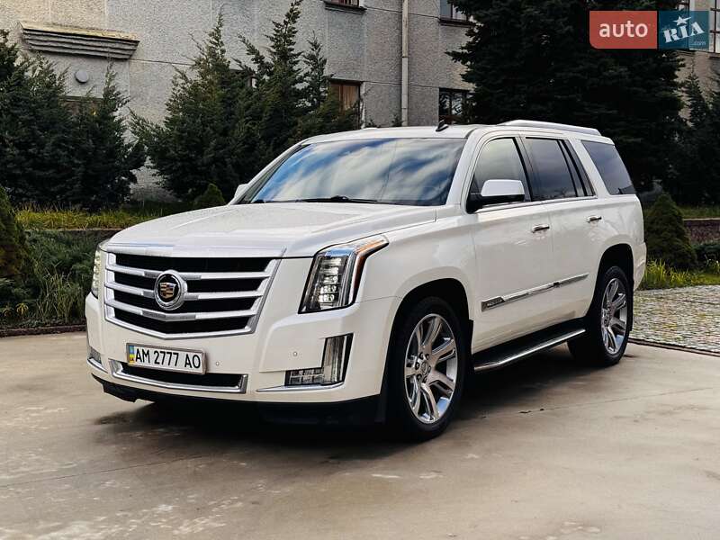 Внедорожник / Кроссовер Cadillac Escalade 2014 в Коростене