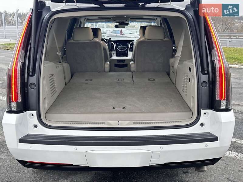 Позашляховик / Кросовер Cadillac Escalade 2018 в Києві фото 22 Позашляховик / Кросовер Cadillac Escalade 2018 в Києві