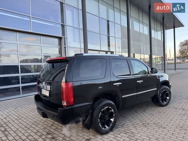 Внедорожник / Кроссовер Cadillac Escalade 2007 в Хмельницком фото 3 Внедорожник / Кроссовер Cadillac Escalade 2007 в Хмельницком