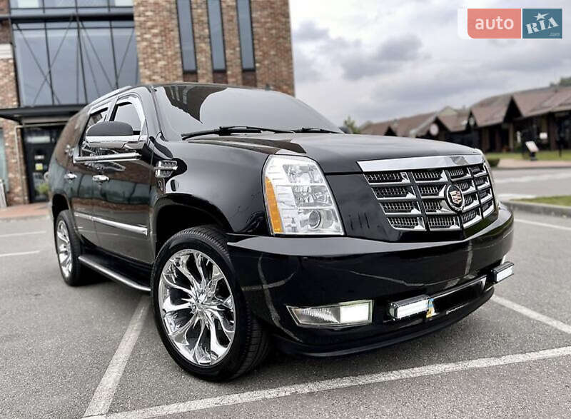 Внедорожник / Кроссовер Cadillac Escalade 2007 в Одессе фото 36 Внедорожник / Кроссовер Cadillac Escalade 2007 в Одессе