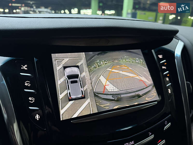 Позашляховик / Кросовер Cadillac Escalade 2014 в Києві фото 42 Позашляховик / Кросовер Cadillac Escalade 2014 в Києві