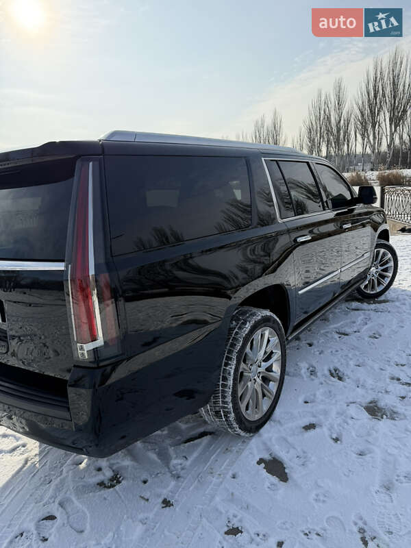 Внедорожник / Кроссовер Cadillac Escalade 2018 в Кривом Роге