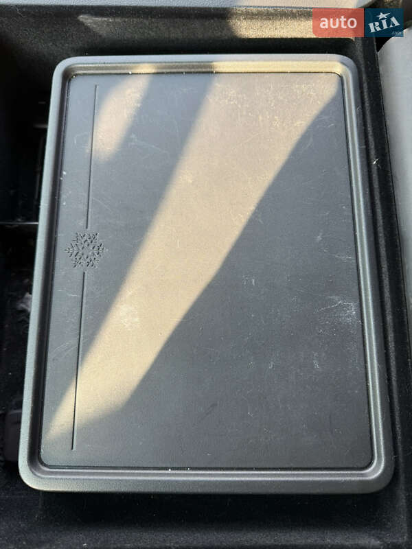 Внедорожник / Кроссовер Cadillac Escalade 2018 в Кривом Роге