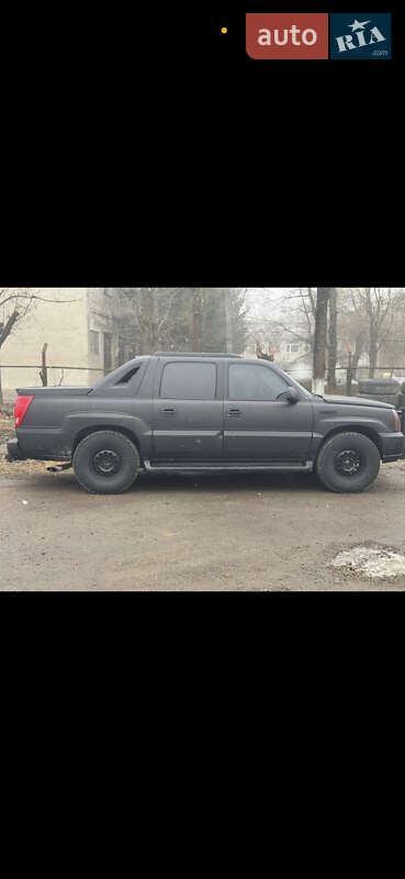Пикап Cadillac Escalade 2002 в Ивано-Франковске фото 3 Пикап Cadillac Escalade 2002 в Ивано-Франковске